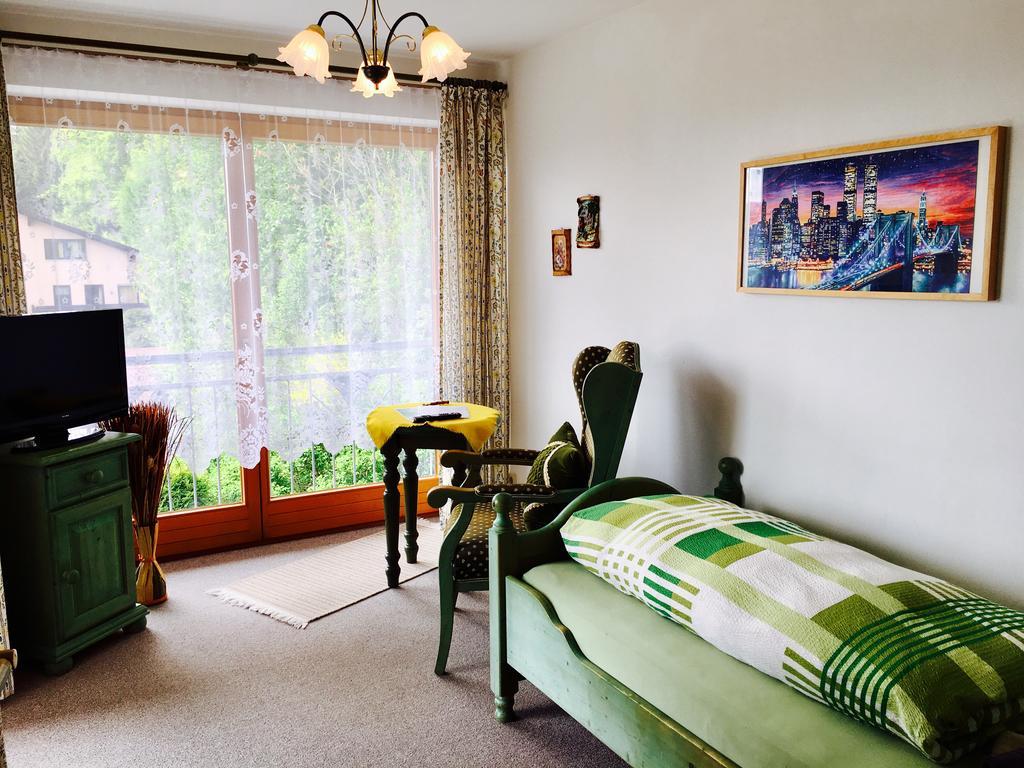 Pension Klein Und Ferienwohnungen (Adults Only) 博登迈斯 外观 照片