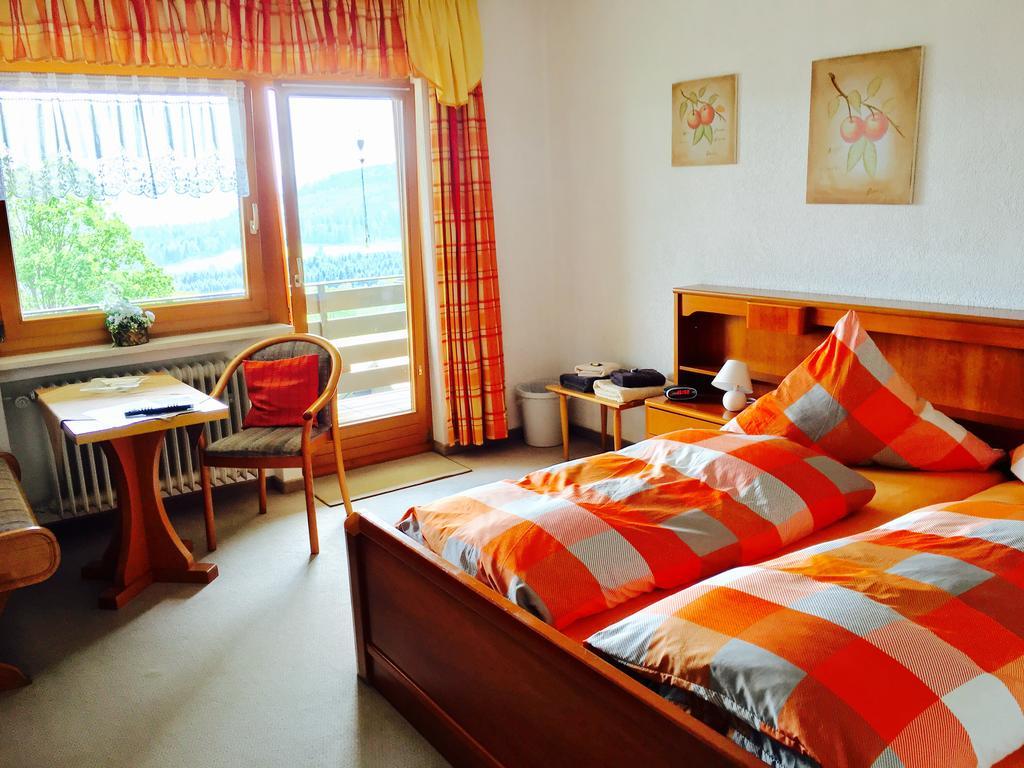Pension Klein Und Ferienwohnungen (Adults Only) 博登迈斯 外观 照片