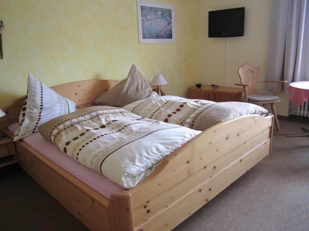 Pension Klein Und Ferienwohnungen (Adults Only) 博登迈斯 外观 照片